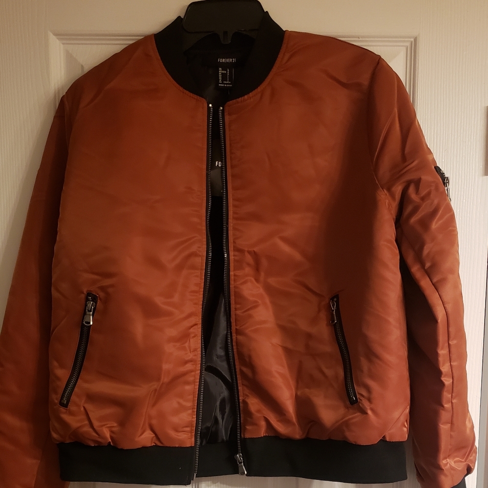 Forever 21 bomber jacket large